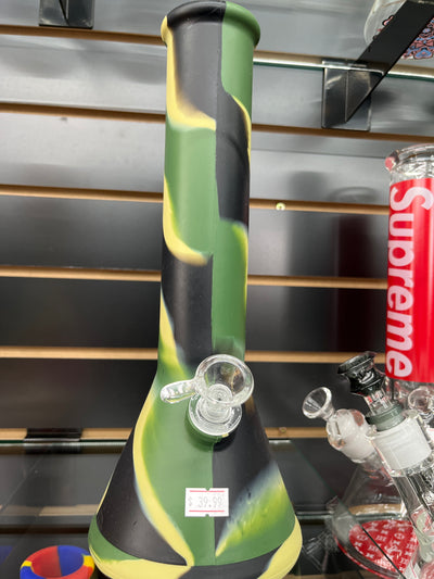 12" Silicone Water Pipe with Beaker Base